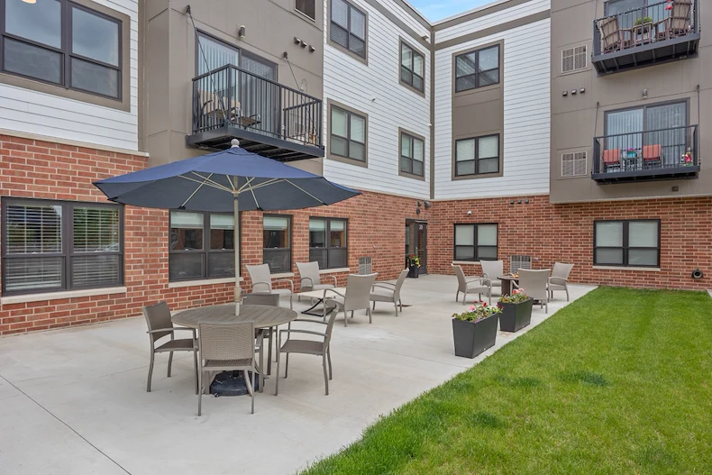 Image of Ecumen Pathstone Latitude (5)