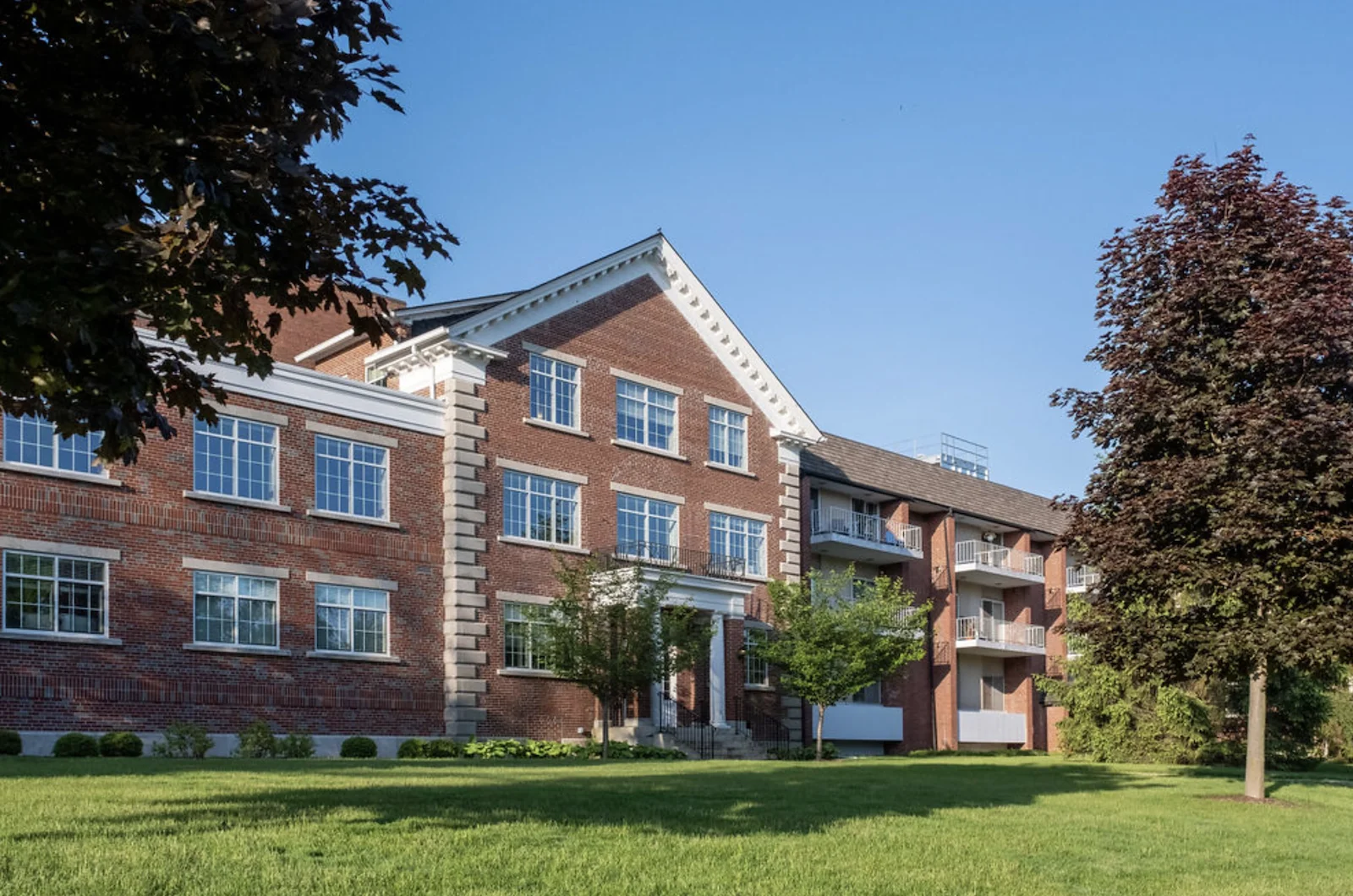 Sherman Street Apartments