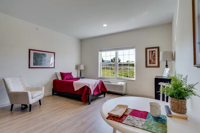 Image of NorBella Savage (8)