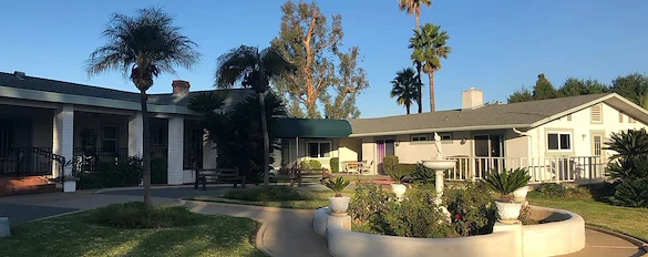 Image of Crest View Manor (3)