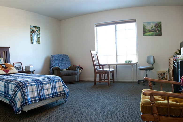 Image of BeeHive Homes of Edgewood I & II (5)