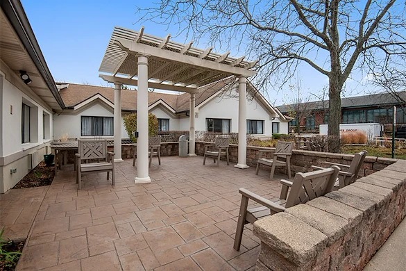 Image of Bella Terra Bloomingdale (4)