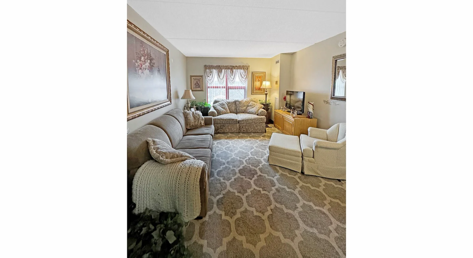 Image of St. Clair Villa Senior Apartments (4)