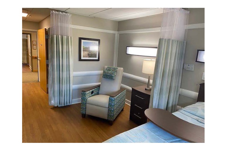 Image of Covenant Living of Northbrook Health Services (6)