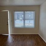 Image of Miller Oaks Apartments (7)