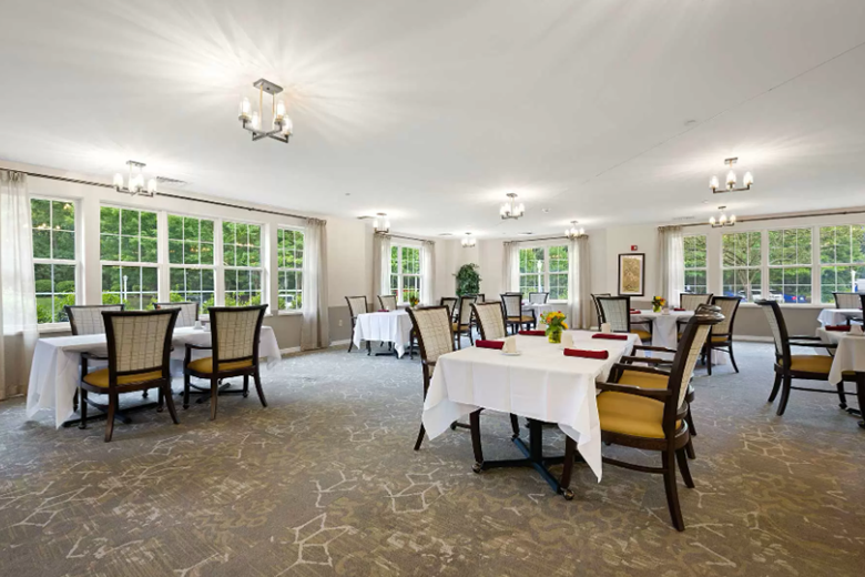 Image of Commonwealth Senior Living at Bon Air (5)
