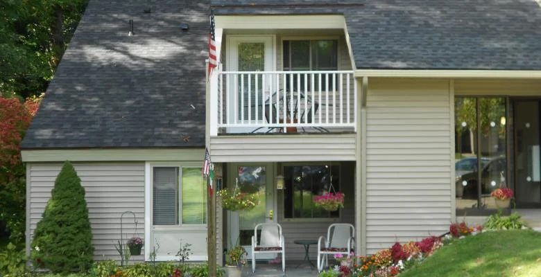 Image of Centerville Court (1)