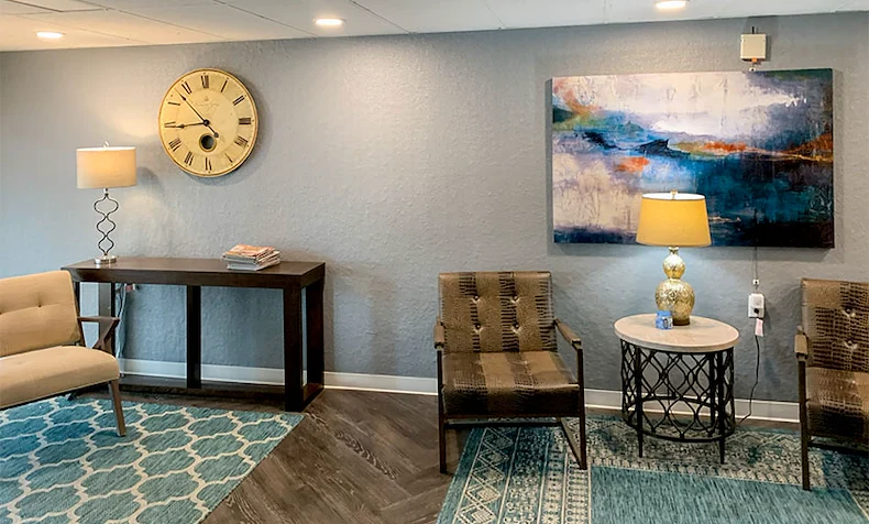 Image of Windsor Court (4)