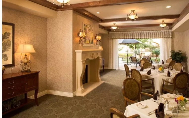 Image of Oakmont of Carmichael (5)