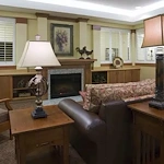 Image of McLoughlin Place Senior Living (5)