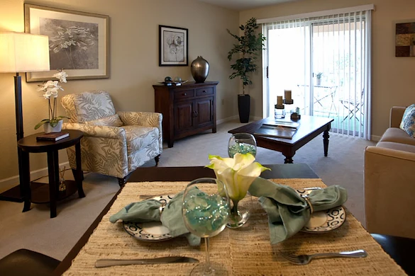 Image of The Fountains at Greenbriar (8)