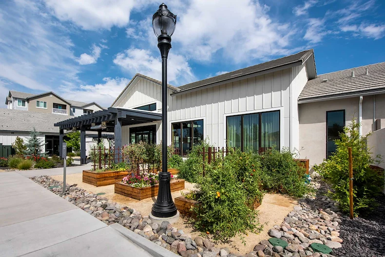 Image of Revel Rancharrah (10)