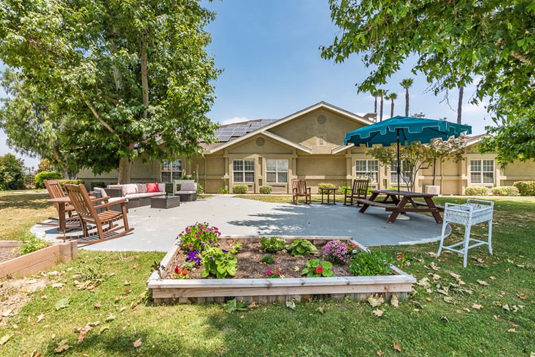 Image of Cottages at Hemet (1)