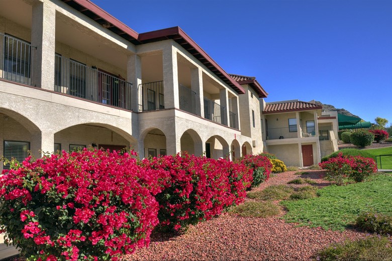 Image of Bethesda Gardens Phoenix (3)