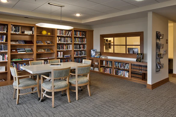 Image of Woodland Hill (7)