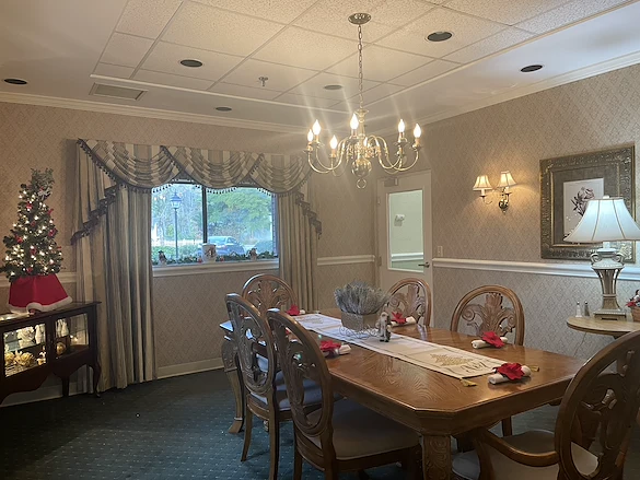 Image of Plantation Oaks Assisted Living & Memory Care (5)