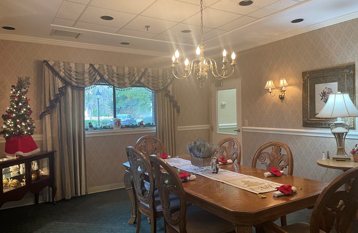 Image of Plantation Oaks Assisted Living & Memory Care (3)