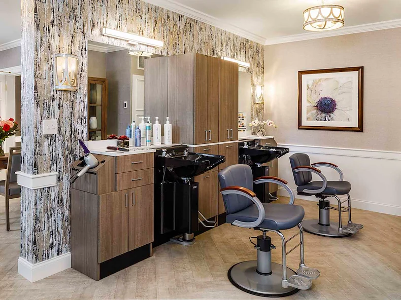 Image of Atria Merrimack Place (3)