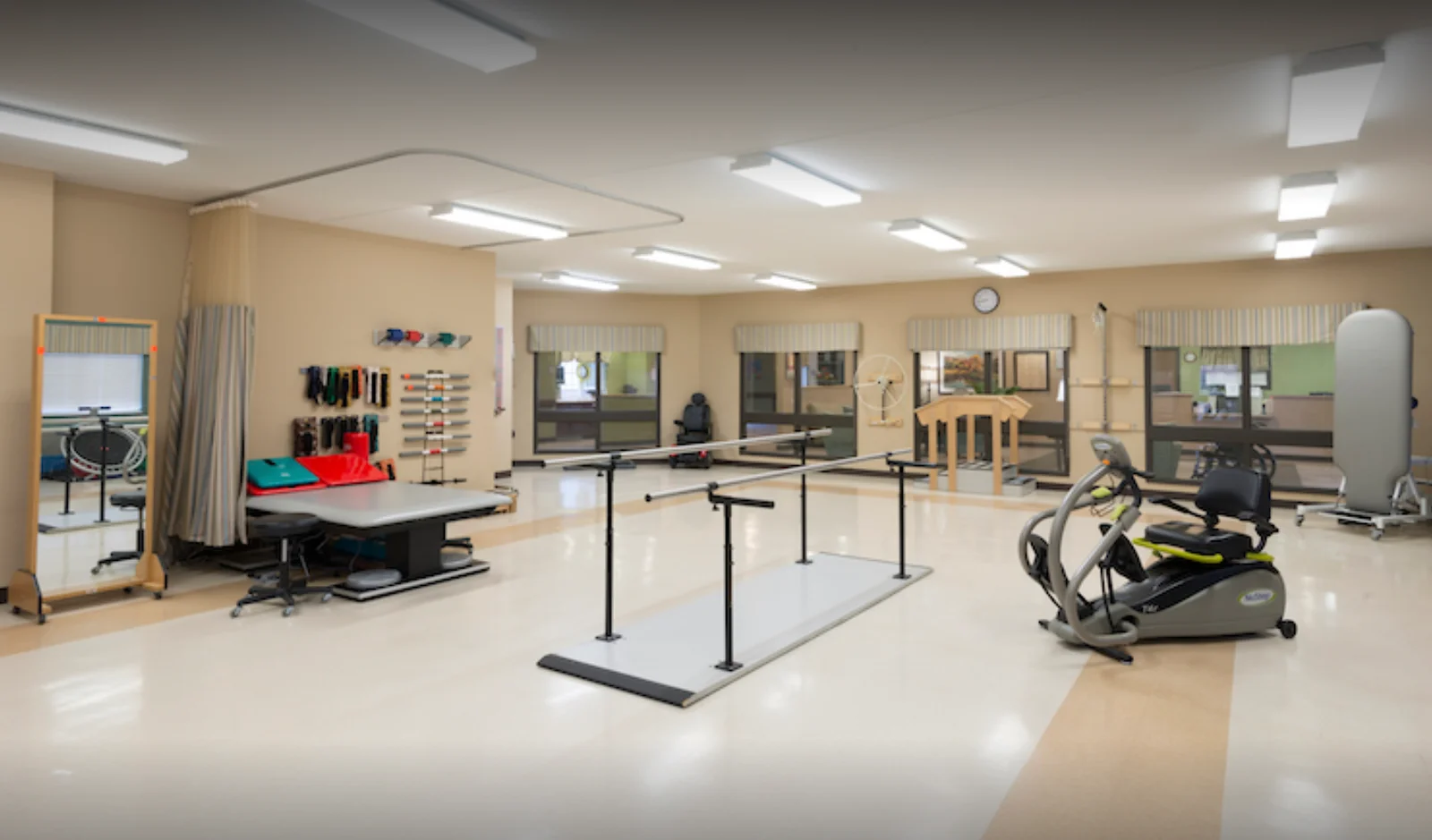 Image of Emerald Health & Rehab Center (2)