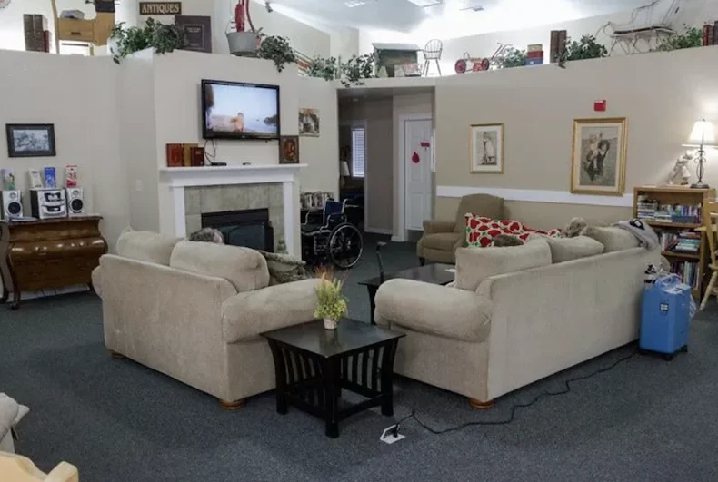 Image of Ashley Manor - Eagle 1 (4)