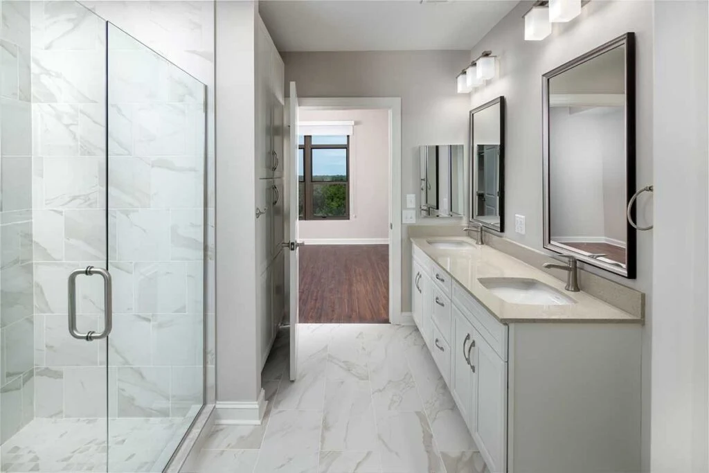 Image of Canterbury Court (10)