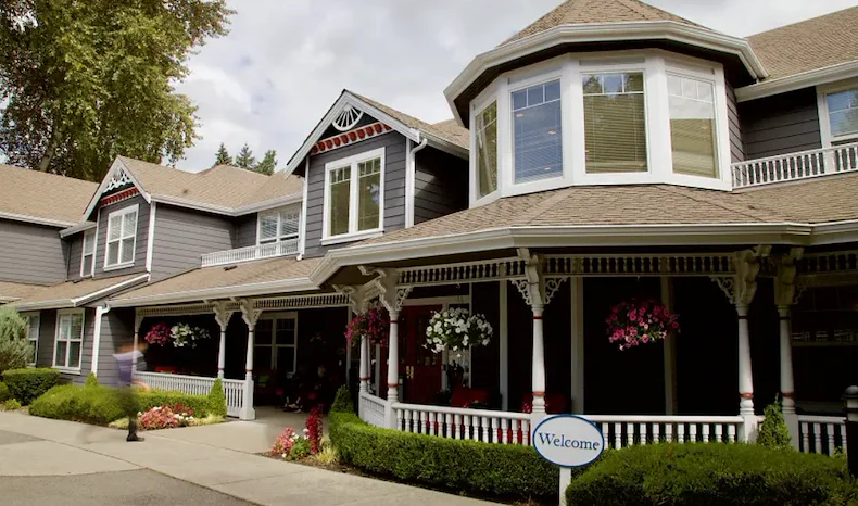 Image of Aegis Living Kirkland (1)