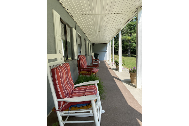 Image of 1019 Belle's Place of Bedford (3)