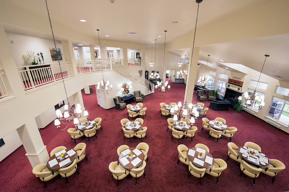 Northridge Gracious Retirement Living Hawthorn Senior Independent Living in Fishers, Indiana dining room