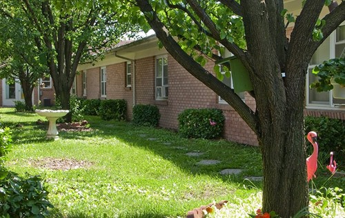 Image of Willowdale Village (4)