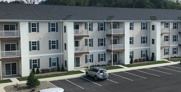 Image of Lorain Pointe Senior Living (2)