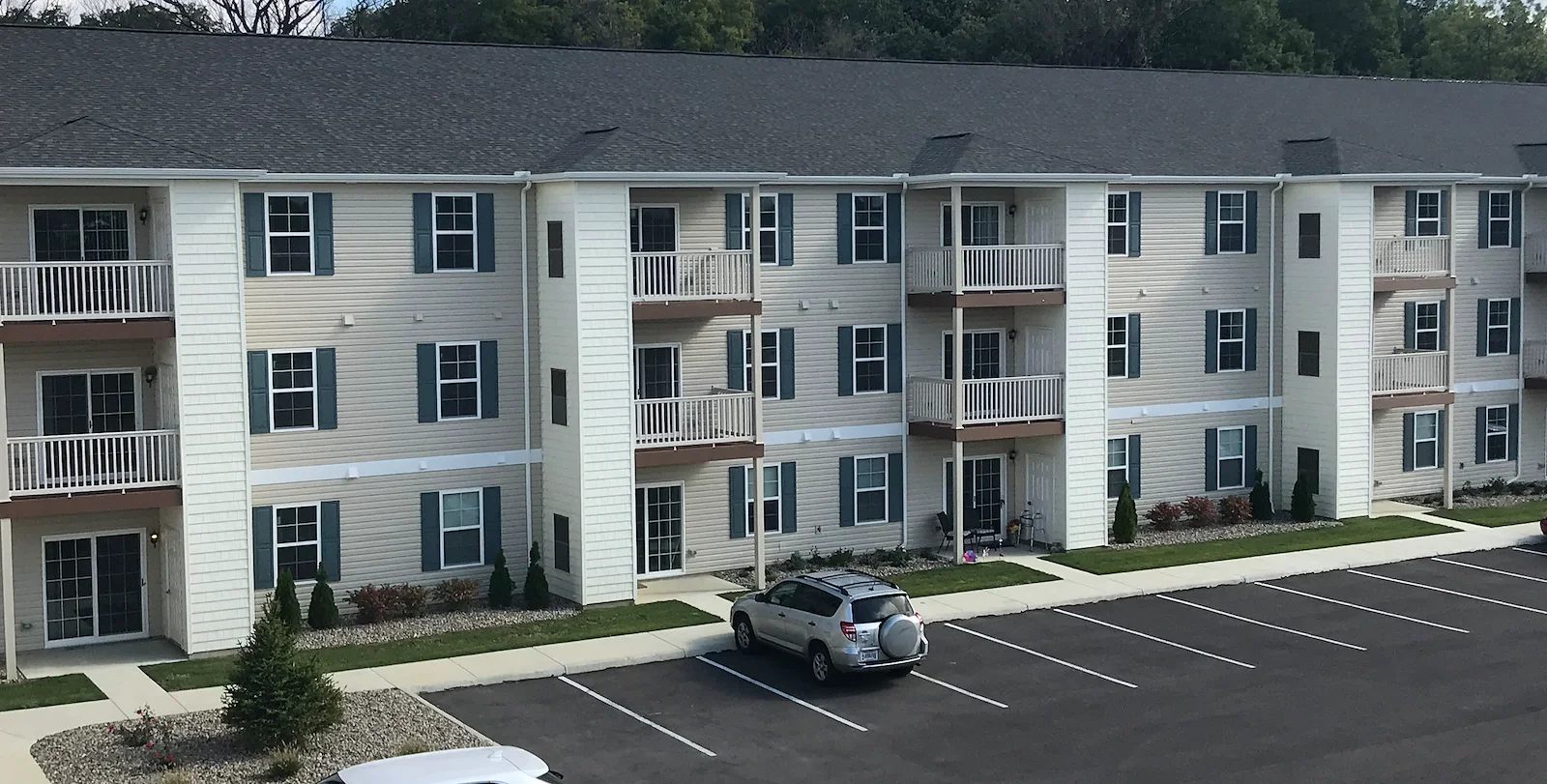 Image of Lorain Pointe Senior Living (2)