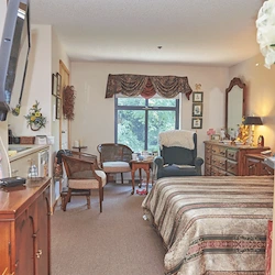 Image of Lafayette Manor, Inc (5)