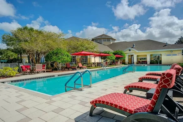 Image of Aston Gardens at Tampa Bay (10)