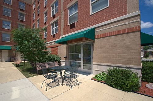 Image of Senior Suites of Jefferson Park (6)