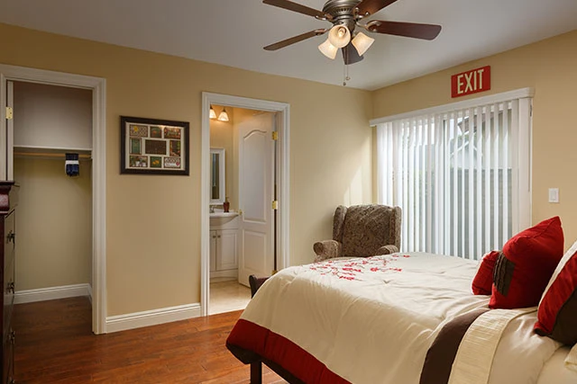 Image of Seasons at Laguna 3 (4)