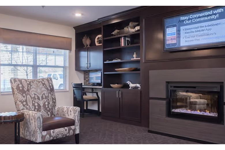 Image of Violet Springs Senior Living (3)
