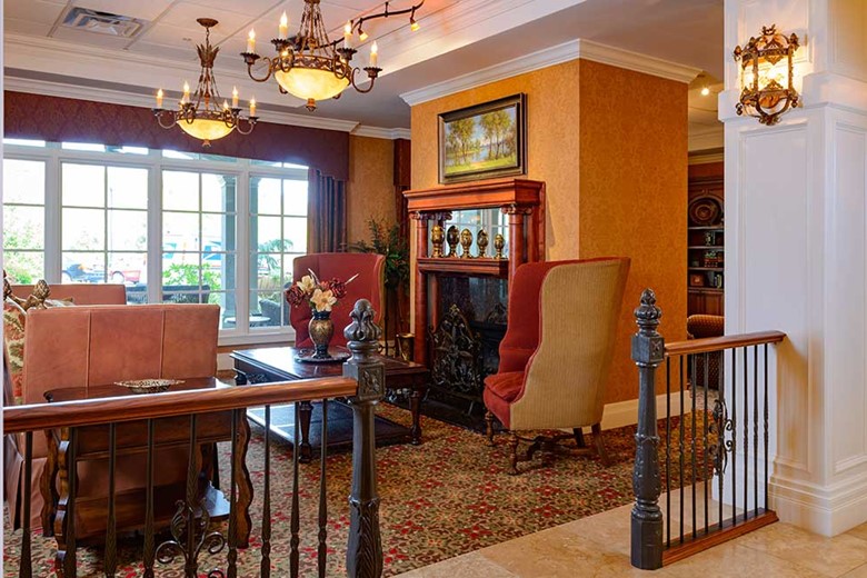Image of Garden Plaza of Greenbriar Cove (7)