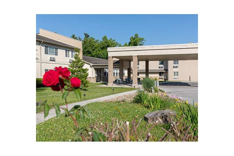 Image of Uplands Village Senior Living (1)