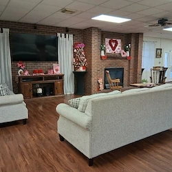 Image of Countrywood Manor Assisted Living (2)
