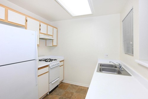 Image of Seasons At Simi Valley Senior Apartment Homes (6)