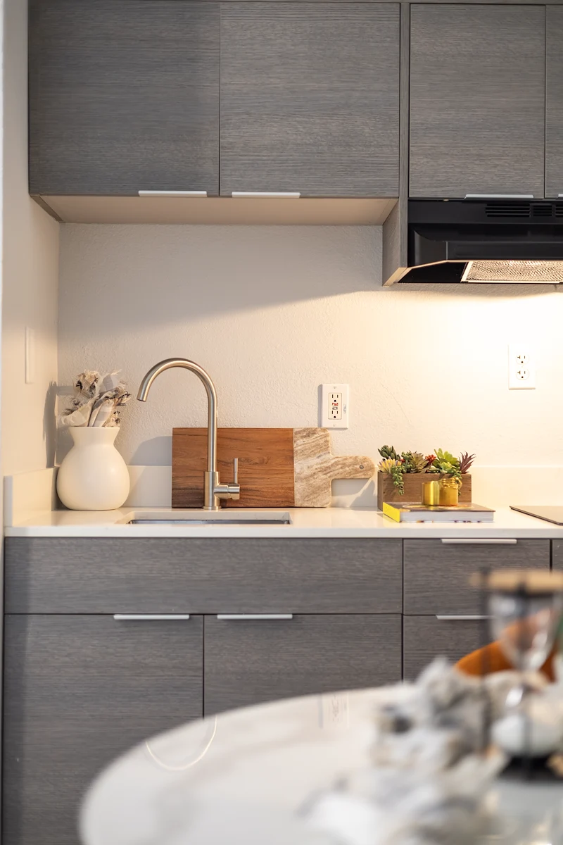 Image of Valor Hill Apartments (6)