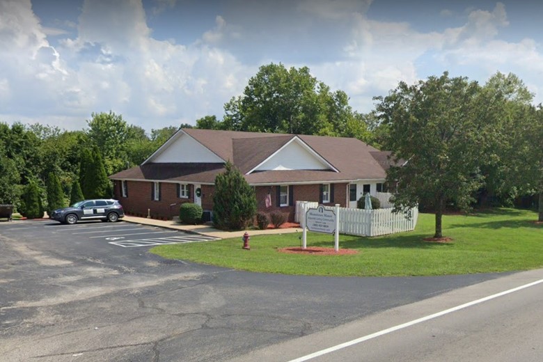 Image of Hometown Manor of Shelbyville (1)