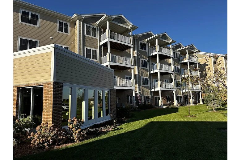 Image of Oak Park Place of Janesville (1)