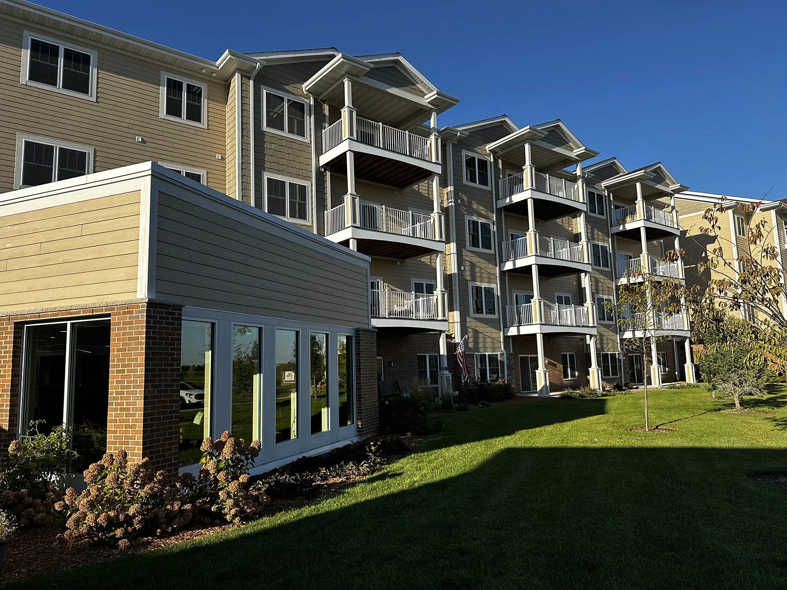 Image of Oak Park Place of Janesville (1)