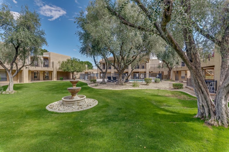 Image of Scottsdale Village Square Senior Living (4)