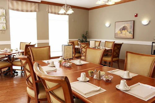 Image of Evergreen Senior Living Alton (5)