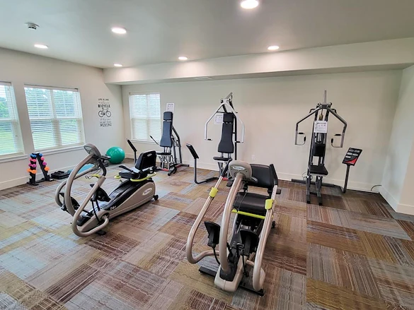 Stoneridge Gracious Retirement Living Hawthorn Senior Independent Living in Cary, North Carolina gym fitness center