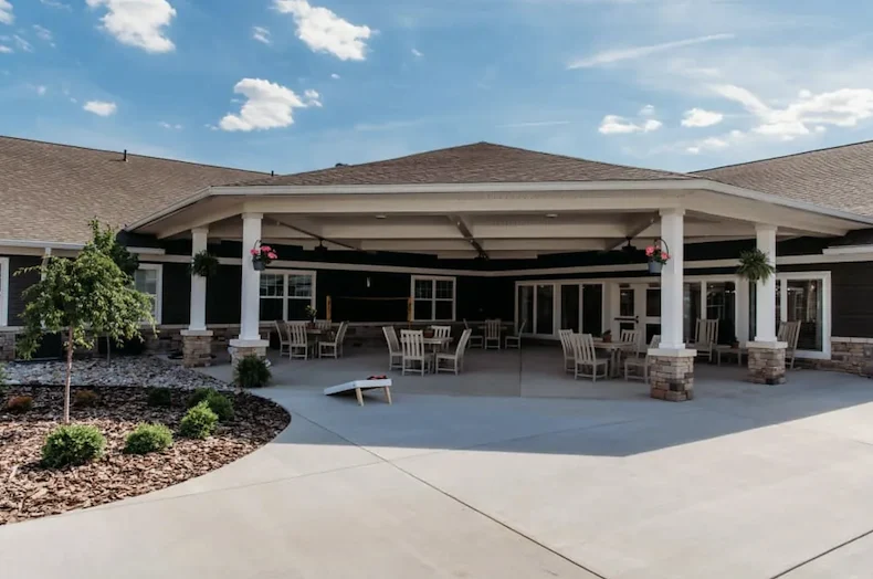 Image of Shelby Farms Senior Living (2)