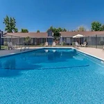 Image of Lincoln Gardens (9)