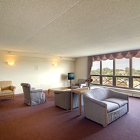 Image of Senior Suites of Belmont Cragin (5)